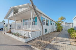 83 TWIN SHORES BOULEVARD, LONGBOAT KEY, FL 34228 Sold 05/08/25