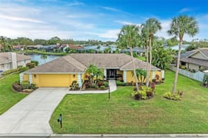 5663 COUNTRY LAKES DRIVE, SARASOTA, FL 34243 Sold 03/25/25