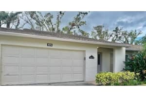 4174 OAKHURST CIRCLE, SARASOTA, FL 34233 Sold 04/21/25