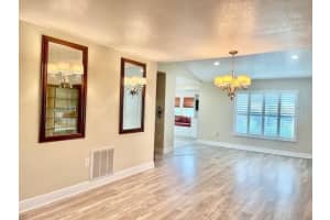 4174 OAKHURST CIRCLE, SARASOTA, FL 34233 Sold 04/21/25