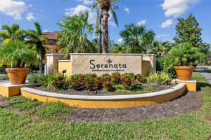 8377 38TH STREET CIRCLE, SARASOTA, FL 34243 - MLS#MFRA4629276