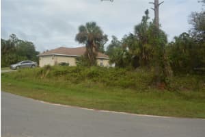 MADDOCK CIR, NORTH PORT, FL 34286 - MLS#MFRA4629340