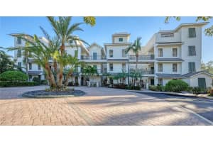 888 ORANGE AVENUE, SARASOTA, FL 34236 Sold 02/14/25