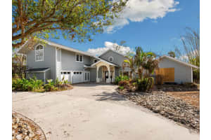 4865 FEATHERBED LANE, SARASOTA, FL 34242 - MLS#MFRA4629363