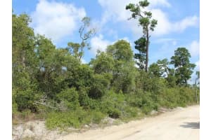 2635 LEONARD DRIVE, DELTONA, FL 32725 - MLS#MFRA4629405