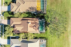 7554 FAIRLINKS COURT, SARASOTA, FL 34243 Sold 12/23/24