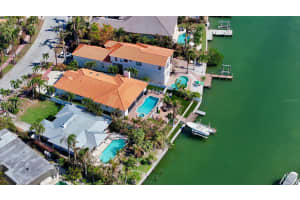 327 WASHINGTON DRIVE, SARASOTA, FL 34236 Sold 12/30/24