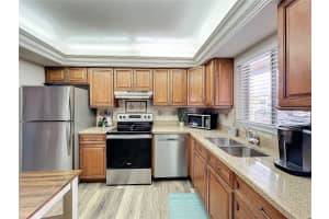 3546 LAKE BAYSHORE DRIVE, BRADENTON, FL 34205 - MLS#MFRA4629505