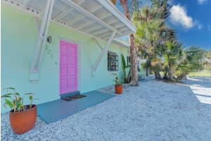 321 HILLS ROAD, NOKOMIS, FL 34275 Sold 01/31/25