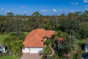 7704 WESTON COURT, LAKEWOOD RANCH, FL 34202 Sold 01/21/25