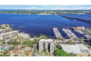 1400 BARCARROTA BOULEVARD, BRADENTON, FL 34205 Sold 04/18/25
