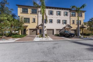 1904 MONTE CARLO DRIVE, SARASOTA, FL 34231 - MLS#MFRA4629620