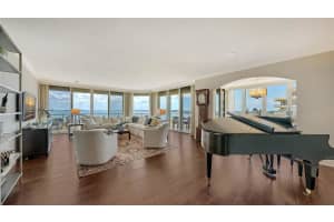 3030 GRAND BAY BOULEVARD, LONGBOAT KEY, FL 34228 Sold 01/16/25