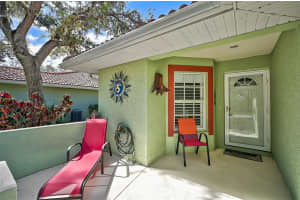 256 51ST STREET CIRCLE, PALMETTO, FL 34221 Sold 02/21/25