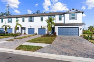 5732 TRIPOLI DRIVE, PALMETTO, FL 34221 Sold 04/17/25