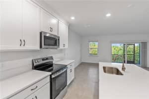 5732 TRIPOLI DRIVE, PALMETTO, FL 34221 Sold 04/17/25