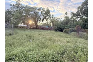 2727 VERONICA H ALLEN, SARASOTA, FL 34234 Sold 09/25/25