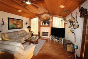 1820 LEEWYNN DRIVE, SARASOTA, FL 34240 Sold 07/23/25