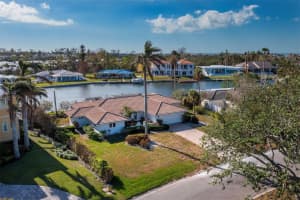 720 OLD COMPASS ROAD, LONGBOAT KEY, FL 34228 Sold 02/11/25