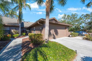 7104 SAINT ANDREWS LANE, SARASOTA, FL 34243 Sold 12/23/24
