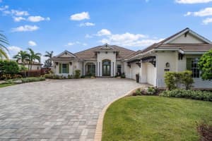 8432 LINDRICK LANE, BRADENTON, FL 34202 Sold 01/29/25