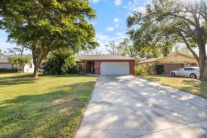8315 SYLVAN WOODS DRIVE, SARASOTA, FL 34243 Sold 02/26/25