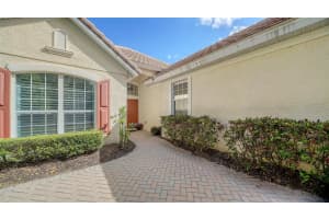 7615 WINDWARD COVE, LAKEWOOD RANCH, FL 34202 Sold 07/07/25