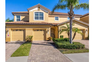 8133 Miramar Way #201, LAKEWOOD RANCH