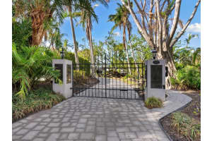 3460 Flamingo Ave, SARASOTA