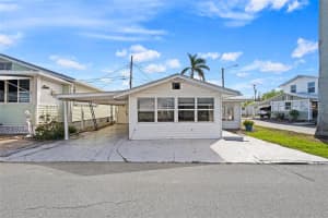 59 BRADEN CASTLE DRIVE, BRADENTON, FL 34208 Sold 01/02/25
