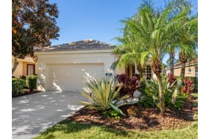 6642 TAILFEATHER WAY, BRADENTON, FL 34203 Sold 06/20/25