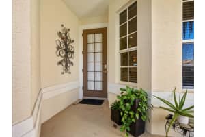 6642 TAILFEATHER WAY, BRADENTON, FL 34203 Sold 06/20/25