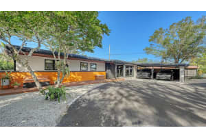 2724 EAST AVENUE, SARASOTA, FL 34239 Sold 02/03/25