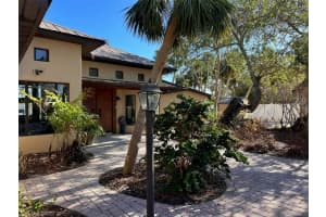 4933 FEATHERBED LANE, SARASOTA, FL 34242 Sold 01/17/25