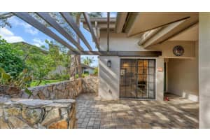 5675 PIPERS WAITE #40, SARASOTA, FL 34235 Sold 02/26/25