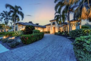 7511 LADYBANK XING, LAKEWOOD RANCH, FL 34202 Sold 01/30/25