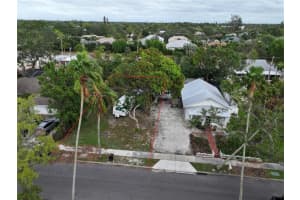 84TH ST NW, BRADENTON, FL 34209 Sold 04/04/25