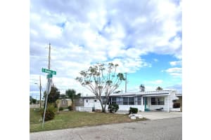 6903 BAYOU LANE, BRADENTON, FL 34207 - MLS#MFRA4629957