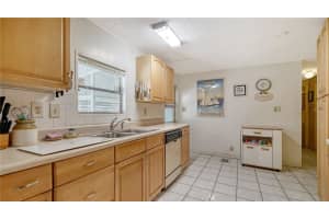 3213 SUMAC TERRACE, SARASOTA, FL 34237 - MLS#MFRA4629971