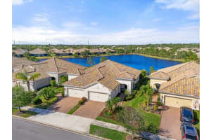 21617 AVON PARK COURT, VENICE, FL 34293 Sold 12/13/24
