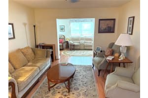 390 301 BOULEVARD, BRADENTON, FL 34205 Sold 07/18/25
