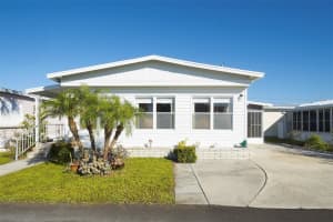 2105 GLENWOOD DRIVE, SARASOTA, FL 34231 Sold 08/22/25
