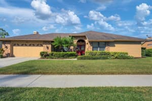 4918 FALLCREST CIRCLE, SARASOTA, FL 34233 Sold 03/27/25
