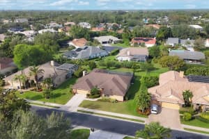 4918 FALLCREST CIRCLE, SARASOTA, FL 34233 Sold 03/27/25