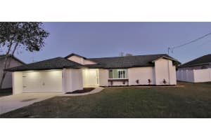 2469 COURTLAND BOULEVARD, DELTONA, FL 32738 Sold 05/09/25