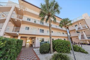 711 BEACH ROAD, SARASOTA, FL 34242 Sold 02/24/25