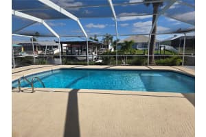6525 SOLITAIRE PALM WAY, APOLLO BEACH, FL 33572 Sold 03/20/25