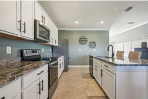 17113 RESERVA DRIVE, BRADENTON, FL 34211 Sold 07/11/25