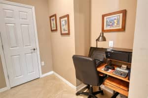 5935 CASPIAN TERN DRIVE, SARASOTA, FL 34238 Sold 05/01/25