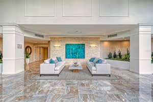 535 SANCTUARY DRIVE, LONGBOAT KEY, FL 34228 Sold 01/15/25